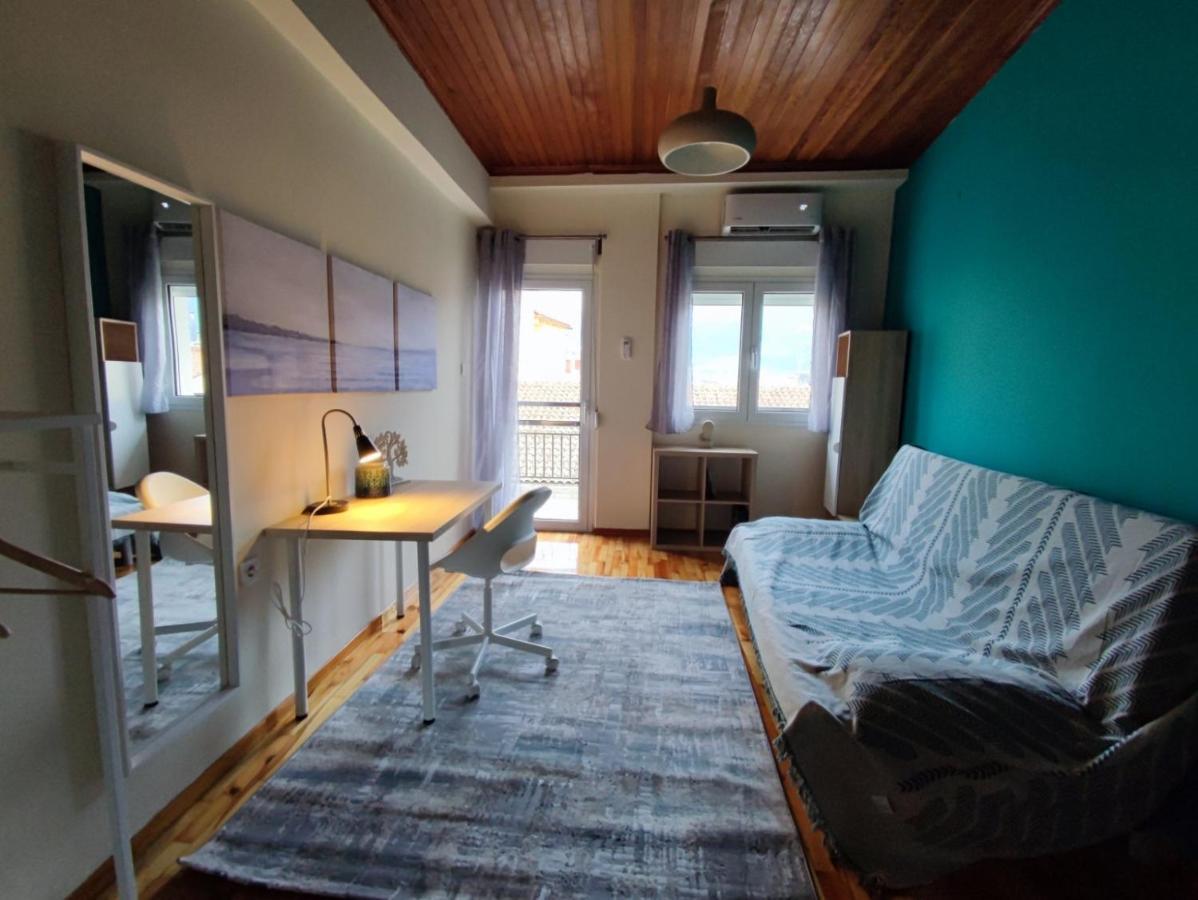 Wood & White Apartment In Historic Center With 2 Bedrooms อิโออันนินา ภายนอก รูปภาพ